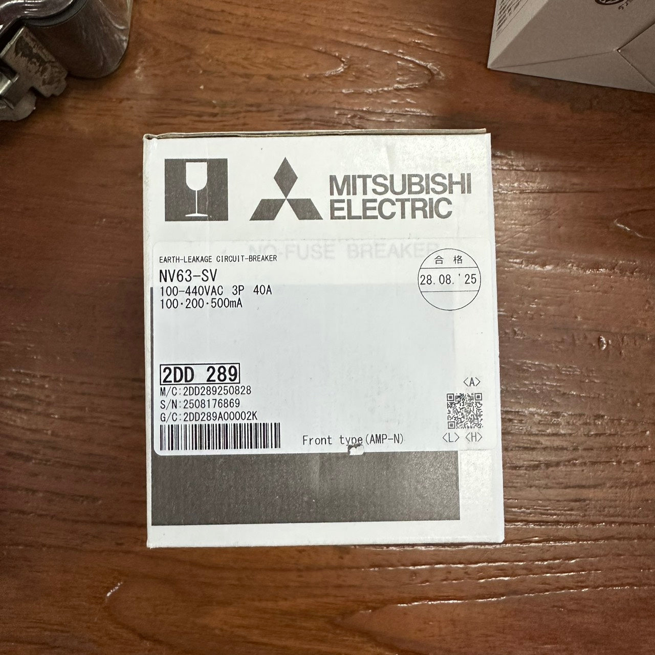 NV63-SV 3P 40A 100,200,500mA