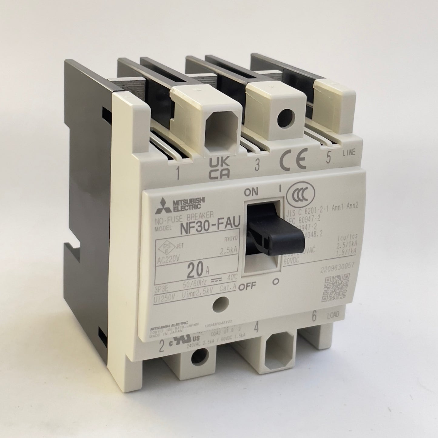 NF30-FAU 3P 20A