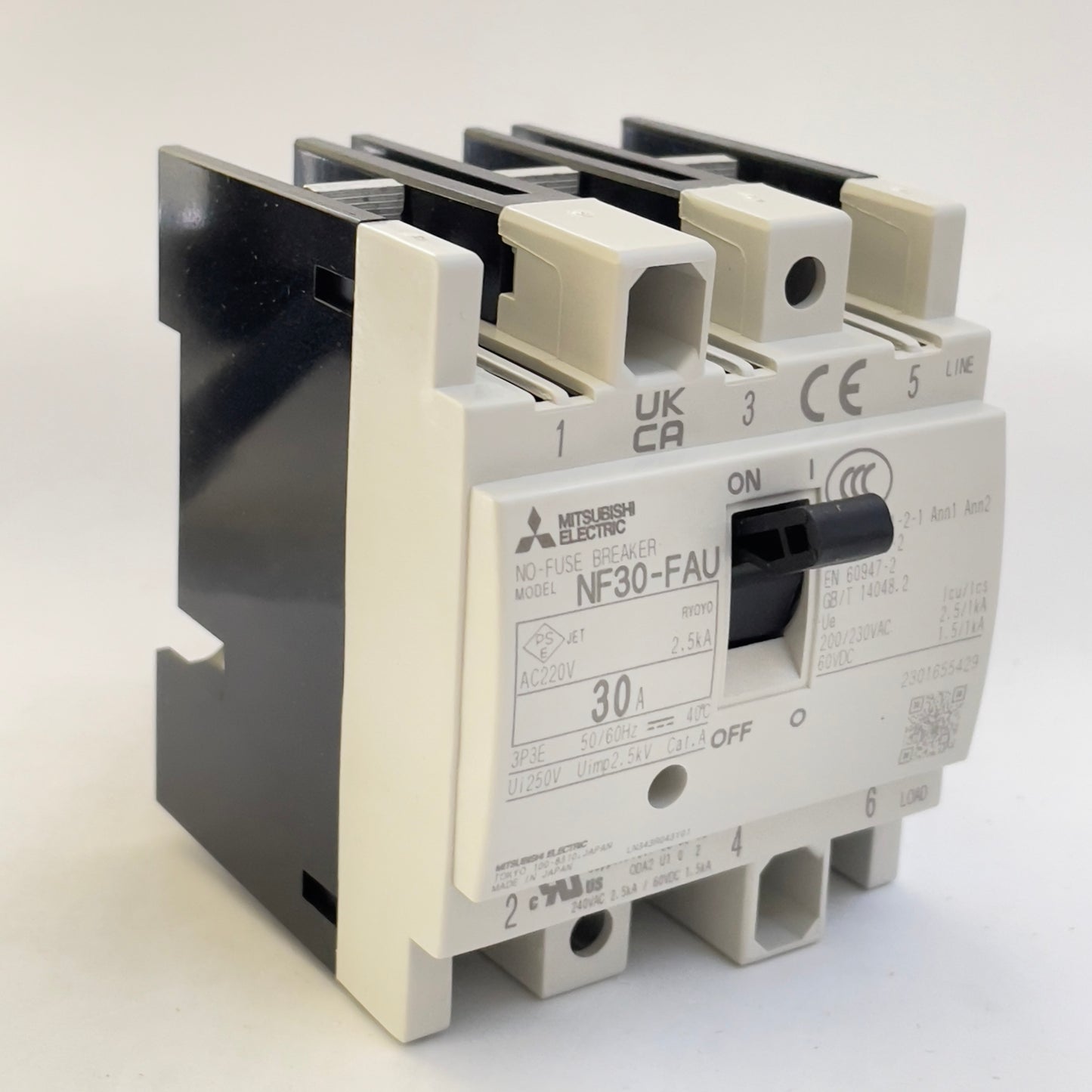 NF30-FAU 3P 30A
