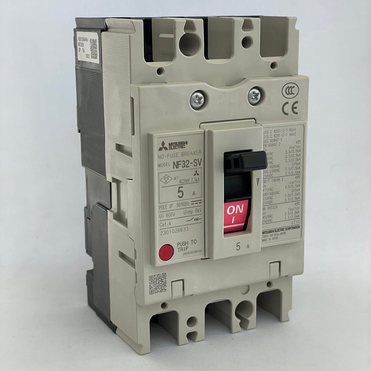 NF32-SV 3P 5A