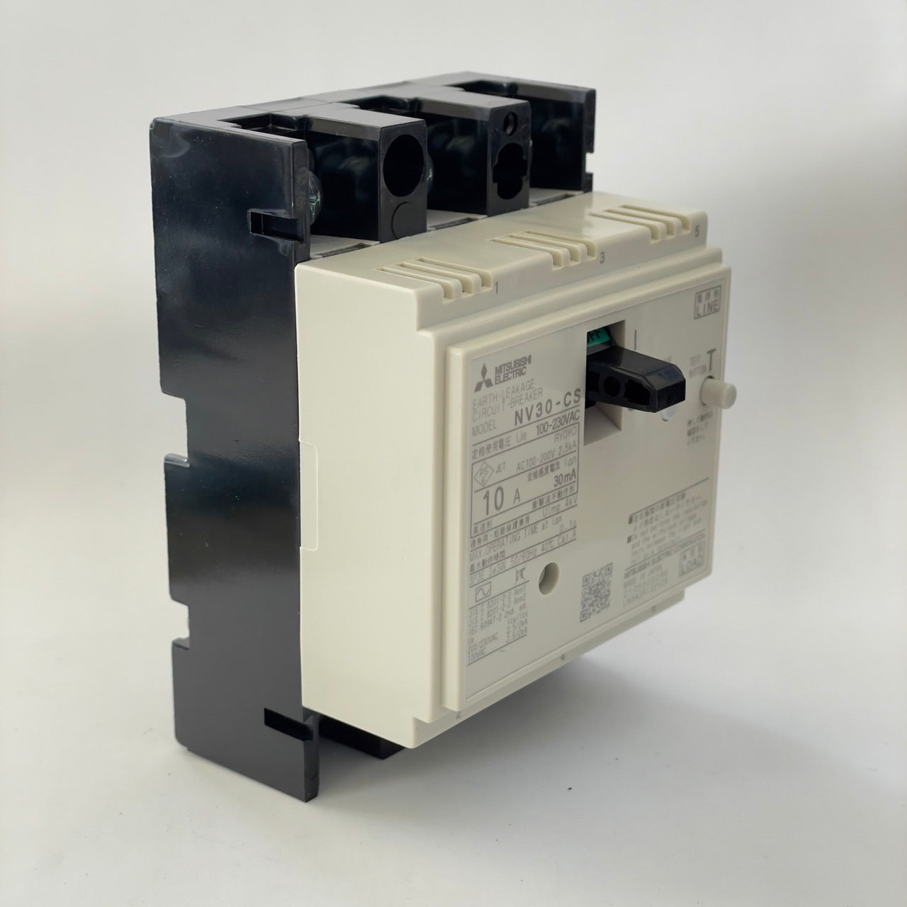 NV30-CS 3P 10A 30mA