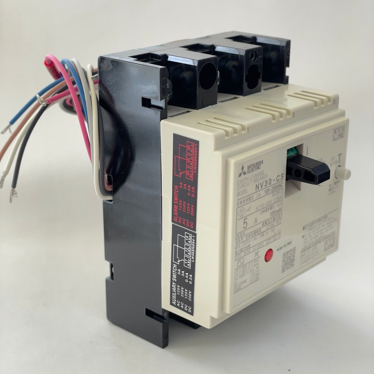 NV30-CS 3P 5A 100mA AL AX-1LS
