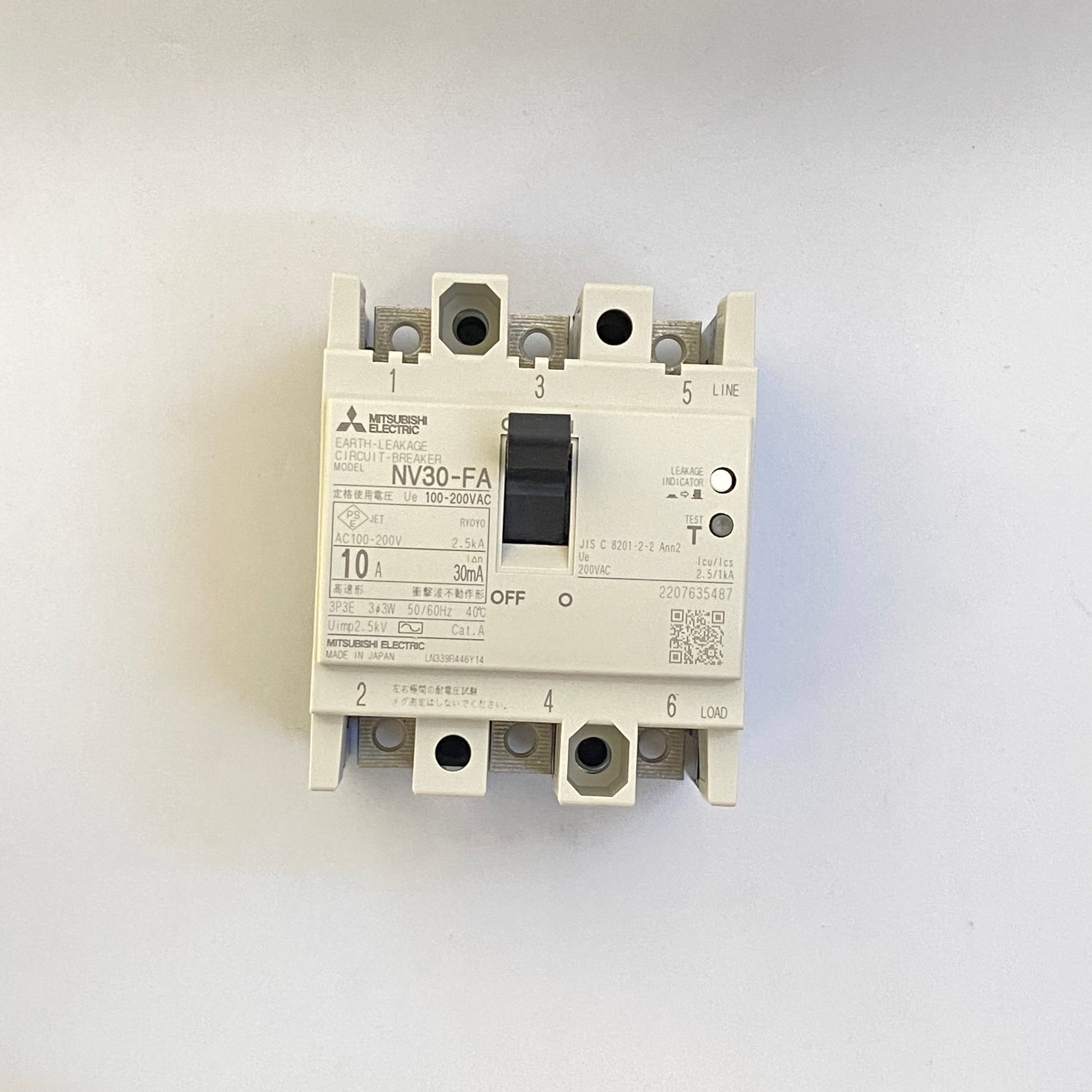 NV30-FA 3P 10A 30mA