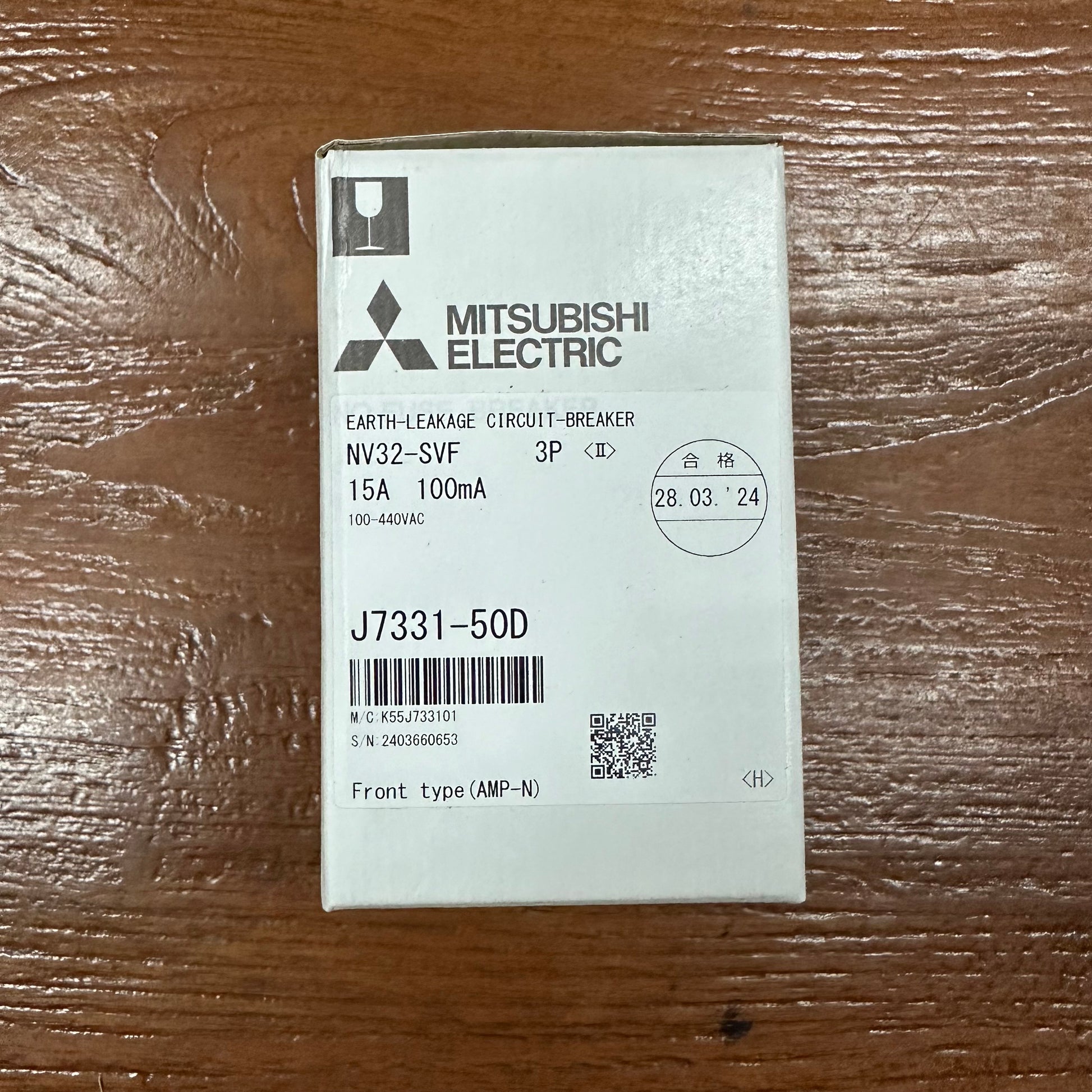 NV32-SVF 3P 15A 100mA