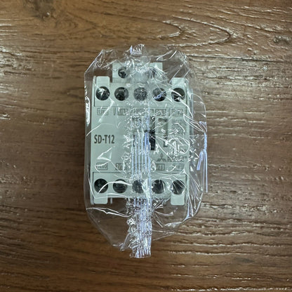 SD-T12 DC24V 2a